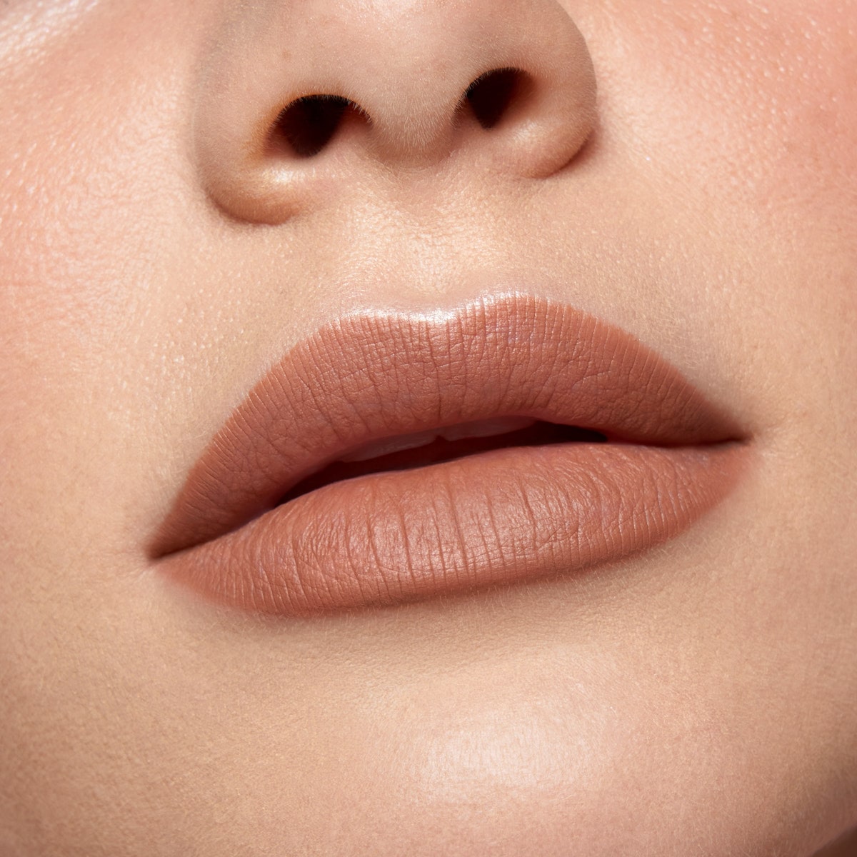 LIP CONTOUR 2.0 (DELINEADOR DE LABIOS)